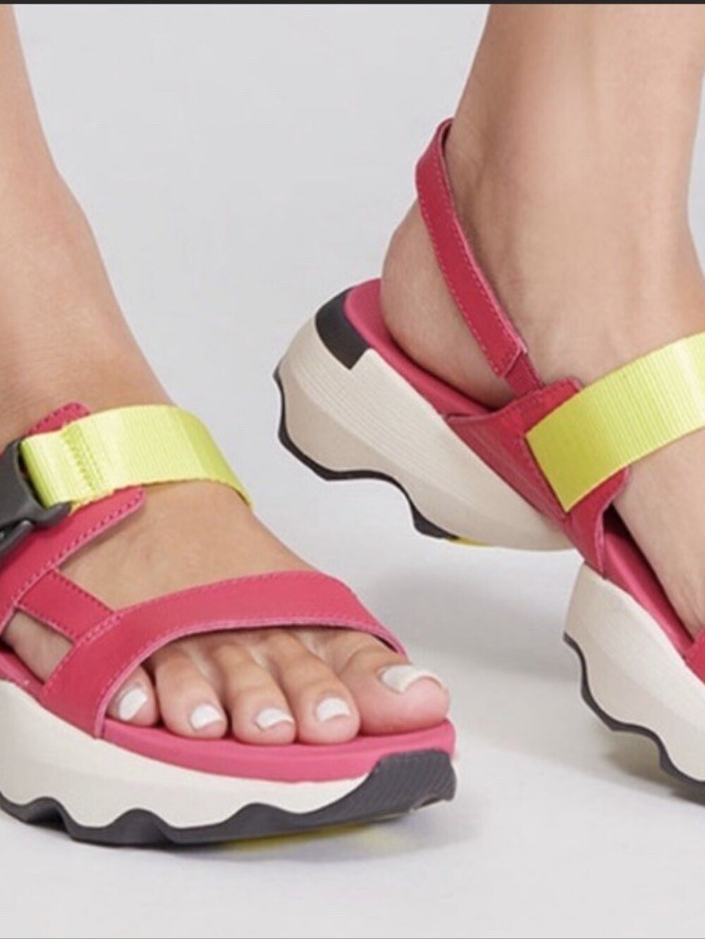 Sorel Women's Kinetic Impact Sling Sandals Cactus Pink / Jet Yellow Size 8